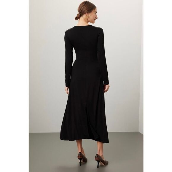 Fifteen Twenty
Cross Front Midi Dress 💖 - Picture 4 of 10